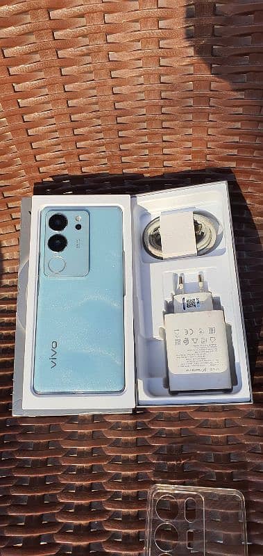 VIVO V29 5G     12/256GB 4