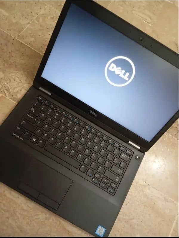 Dell latitude E5470 8/256 1