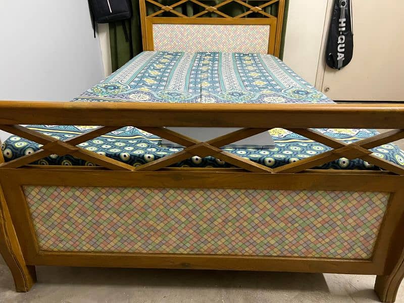 Two single bed sets with drawer and frame 5