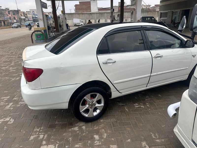 Toyota Corolla Altis 2003 6