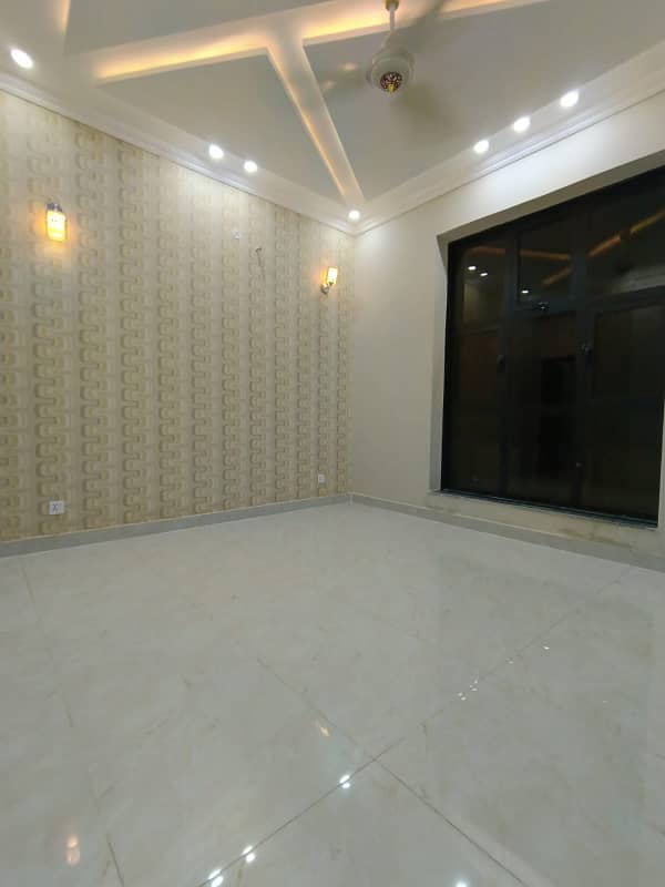 5 Marla Brand New House For Rent In Sector D Bahria Town Lahore 19