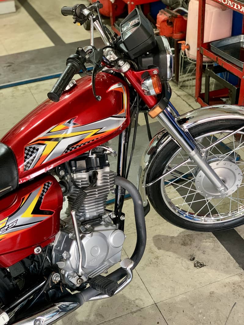 Honda CG 125 2023 First Owner 3