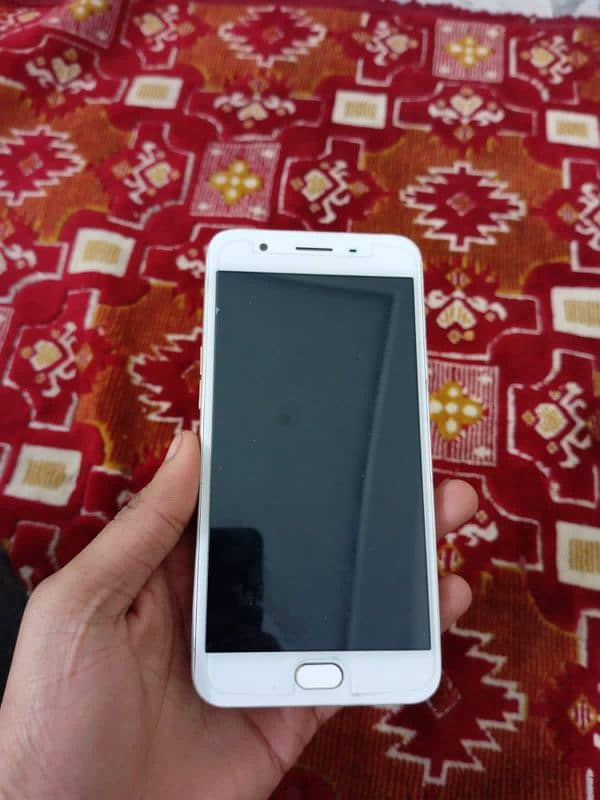 OPPO F1s 4/64 0