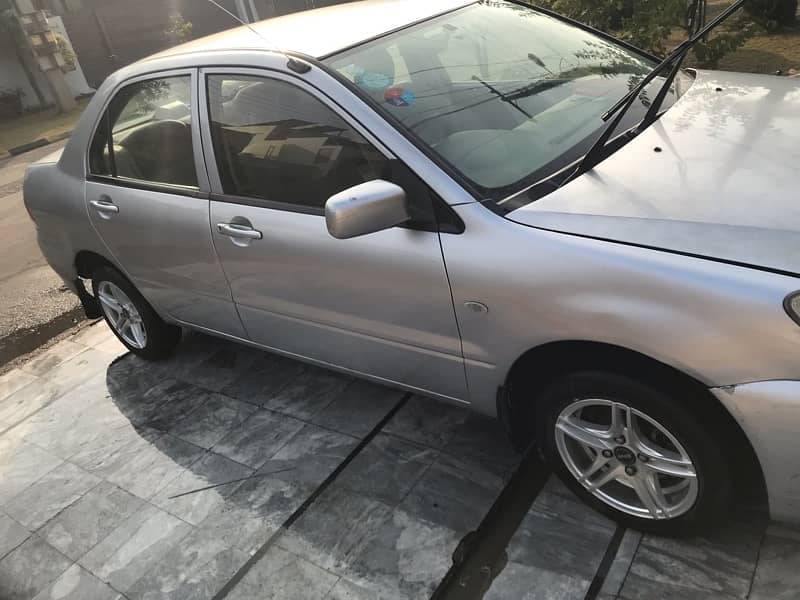 Mitsubishi Lancer 2008 GLX 6