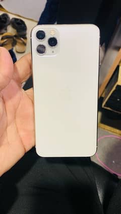 11 pro max 64gb white Pta approved