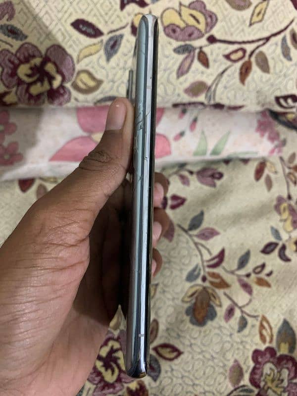 one plus 9 pro everything is okay only panel damage 2