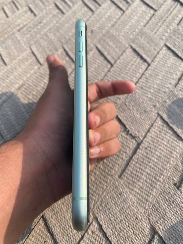 iphone 11 non pta 64 GB LLA 2