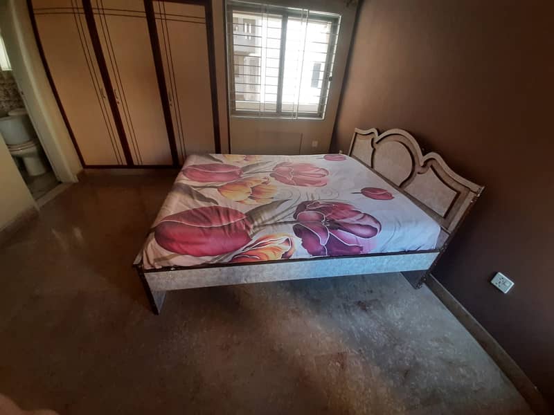 Bed with Matress for sale 0