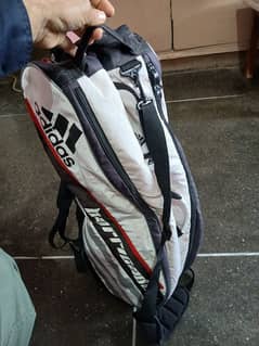 Bag for tannis badminton