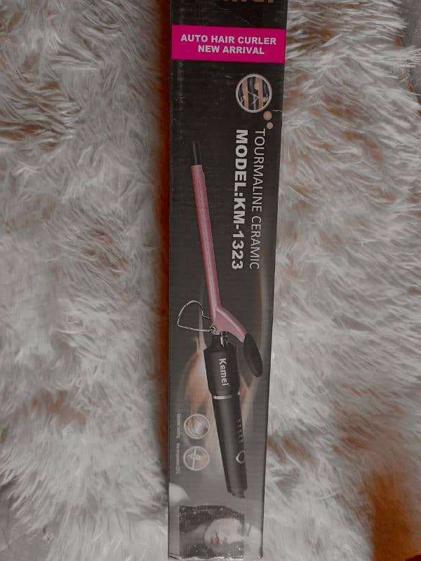 small hair curler it's create a bouncy hair curl 2