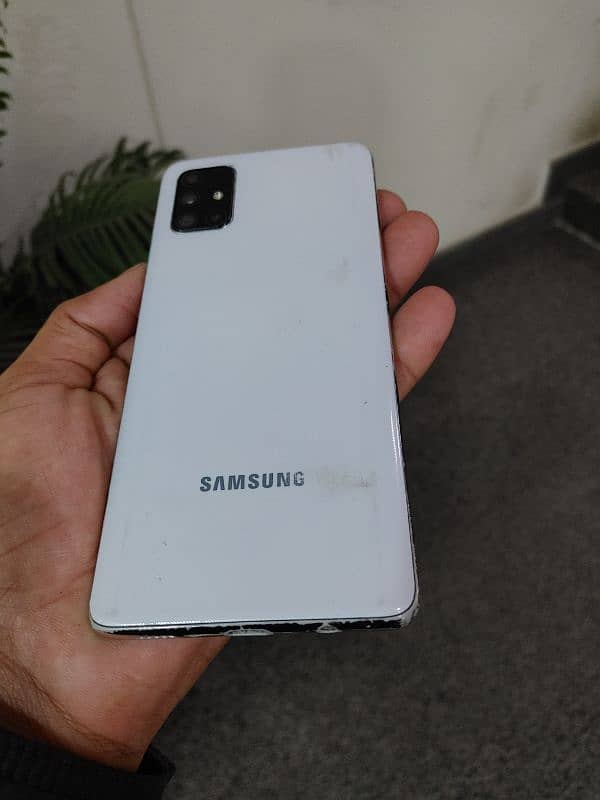 Samsung A71 (8gb Ram 128gb Rom) 7