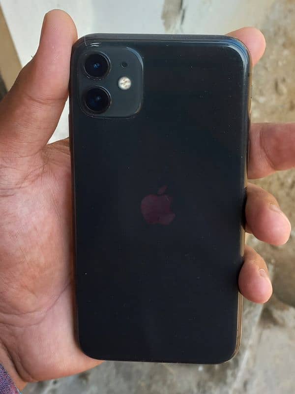 Apple IPhone 11 4