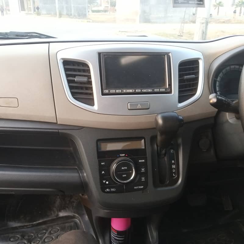 Suzuki Wagon R 2014 8