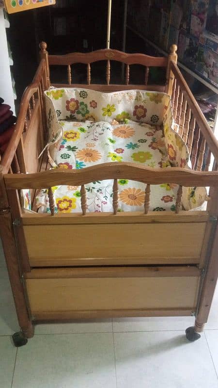 baby wooden cott / baby cott 1