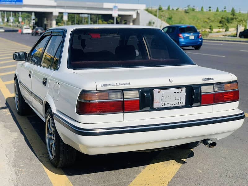 Toyota Corolla 1988 2