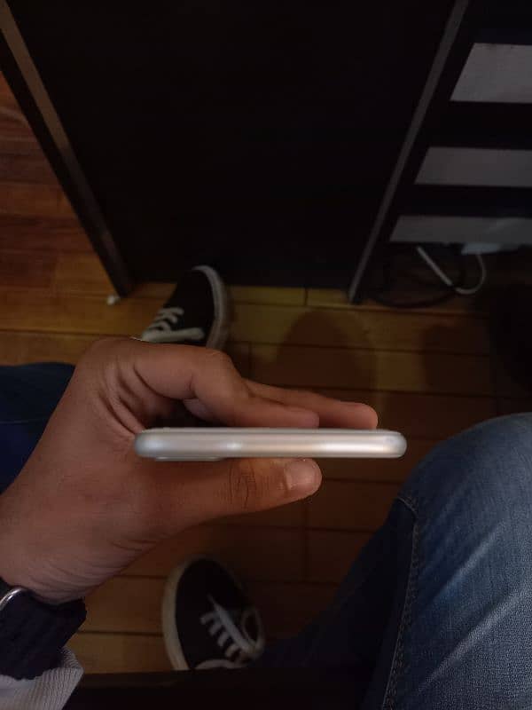 iphone 8plus pta approved 256 GB WHITE 5