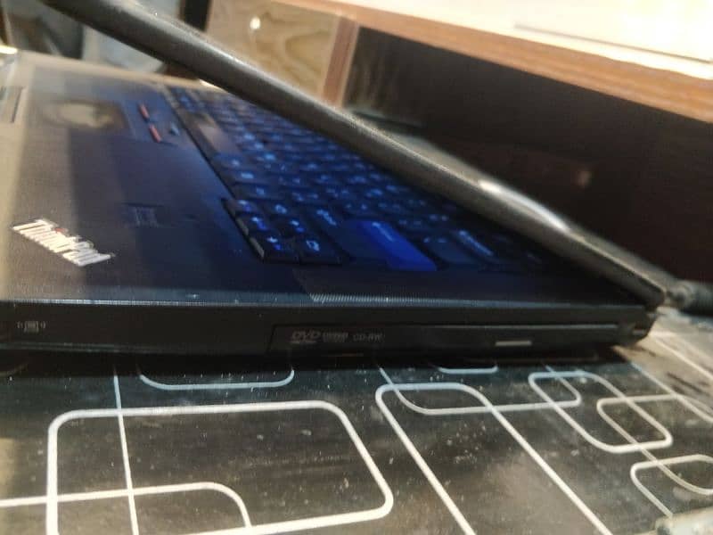 lenovo thinkpad i7 1