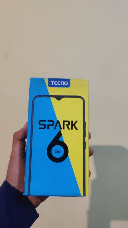 Tecno Spark 6 Go (4/64) 6