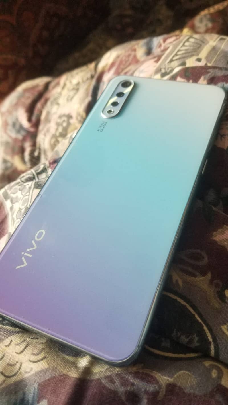 Vivo S1 8/256 3