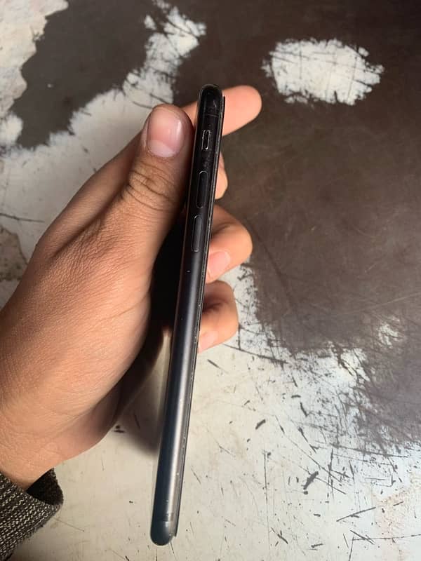 iPhone 7 10/8 condition 2