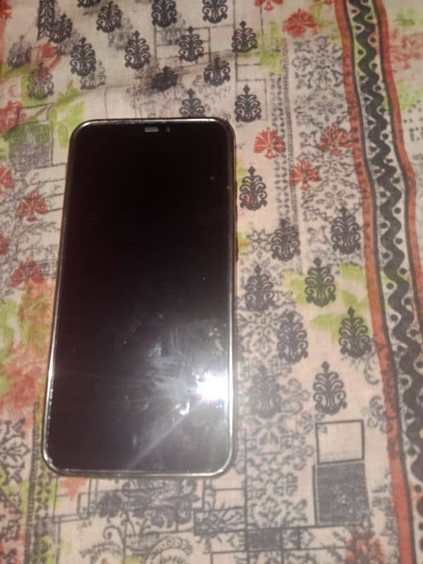 Assalam Alekum  I'm Selling my one Hand Faimly Use Set Vivo Y81i. 1