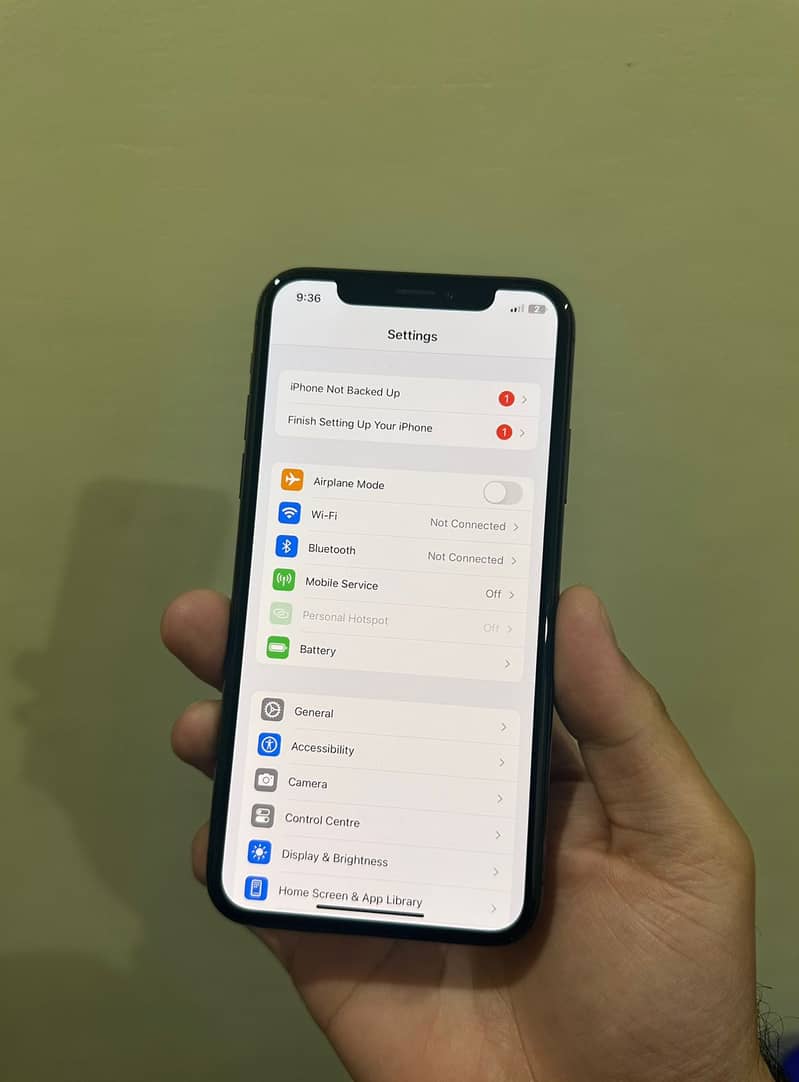 iPhone xs PTA approved (physical-esim) Black colour  10/10 condition 7