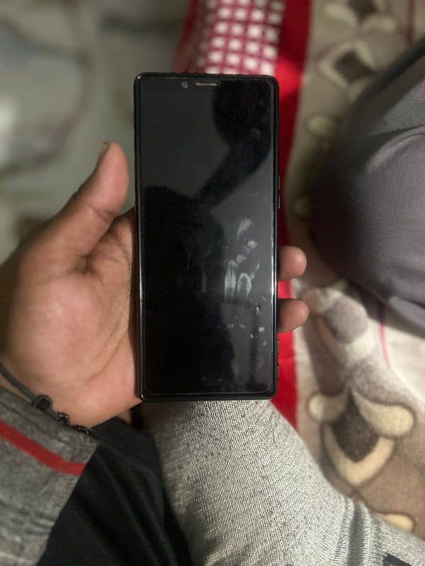 SONY XPERIA 1 10BY9 exchange possible. . . 6