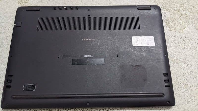 Dell Latitude 3510 Core i5 10th Gen 8GB /128GB SSD 6