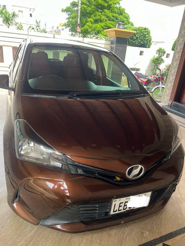 Toyota Vitz 2015 total original 2