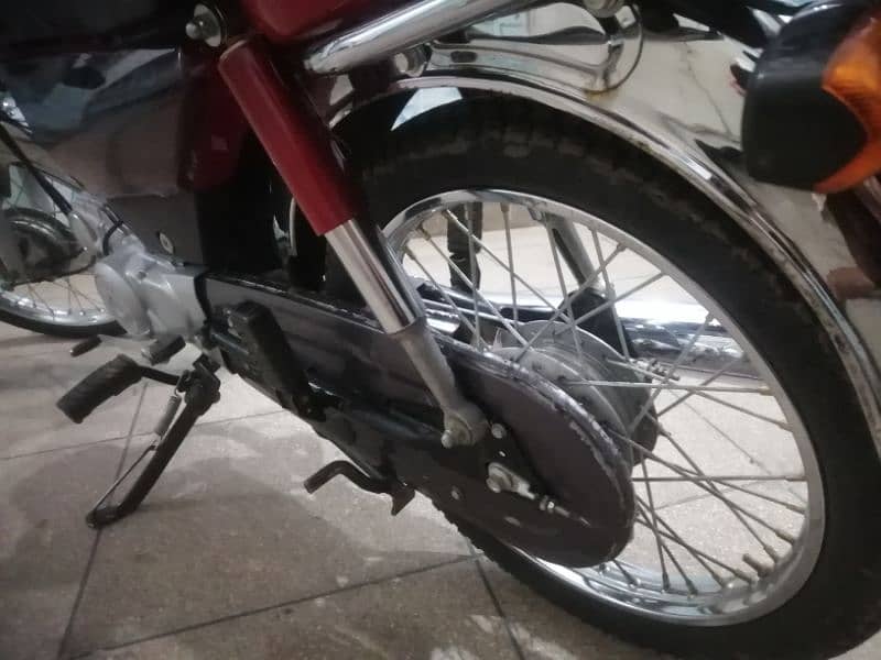 Honda cd 70 look like  brand new candition 6