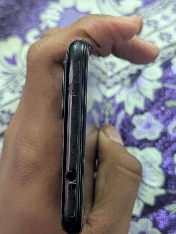 Google Pixel 4a (5g) all okay hai 5