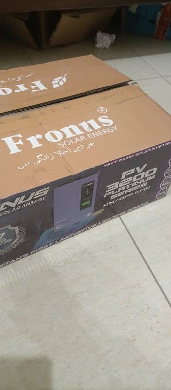 solar inverter Fronus 3200 like new 3