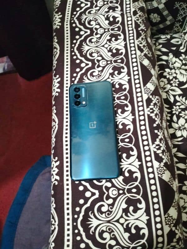 4/64 OnePlus N200 5g 9/10 1