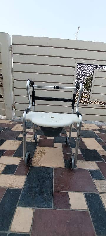 shower chair 2