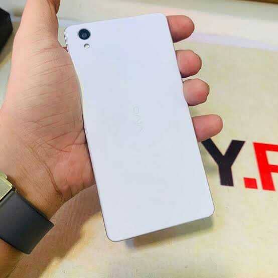 Vivo Y51 for sale urgent sale in only 4000 if you need directly . . . 0