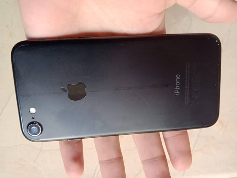 IPhone 7 Non PTA 2