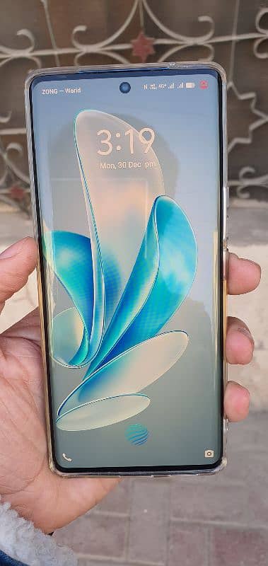 VIVO V29 5G     12/256GB 10