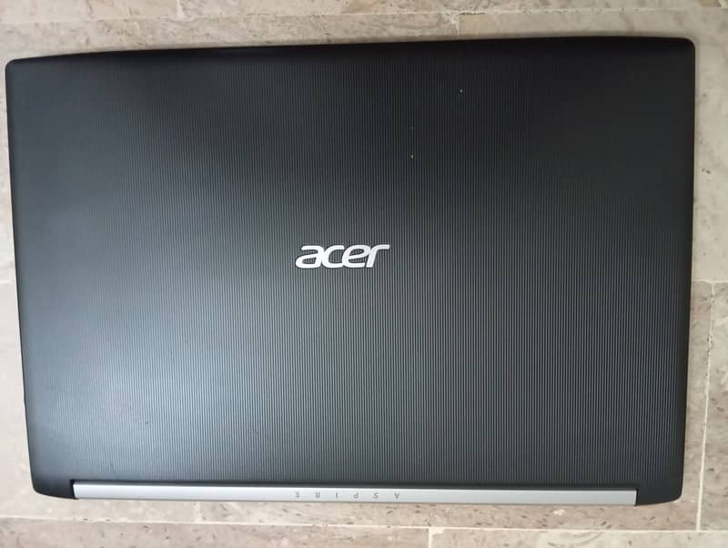 Acer Aspire A515-51, core i7 (7th generation)8gb DDR4,256 gb SSD 1