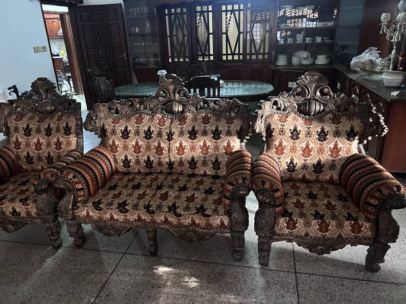 Chiniot Sofa set 0