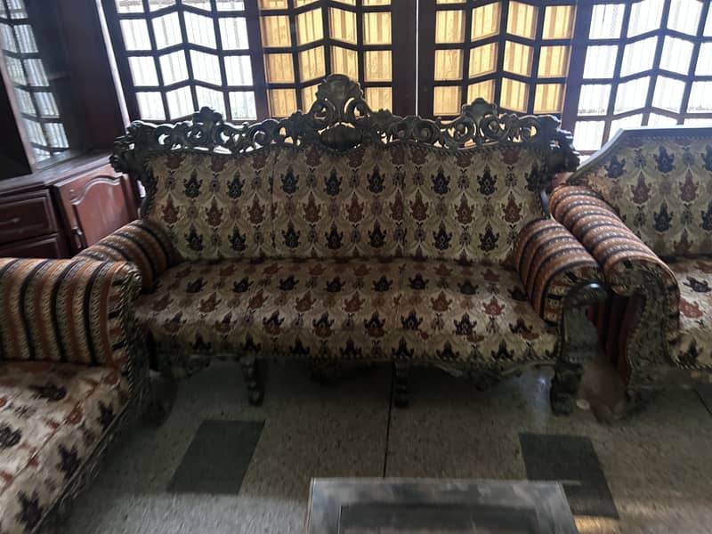 Chiniot Sofa set 1