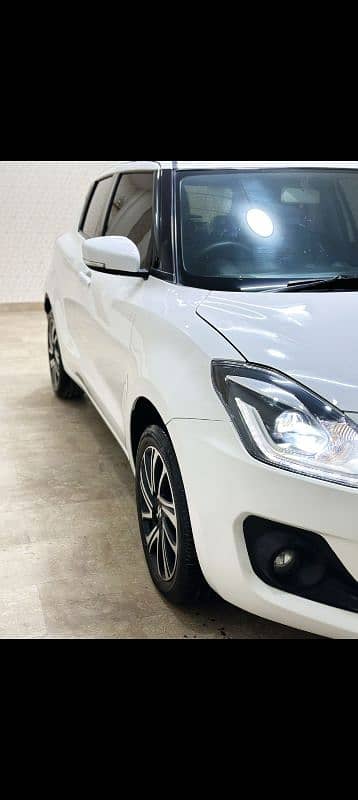 Suzuki Swift 2022 1