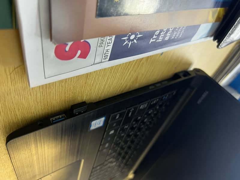 toshiba core i 5 dynabook 7th gen 4