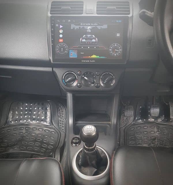 Suzuki Swift DLX Navigation, 1.3 Manual (2019) 7