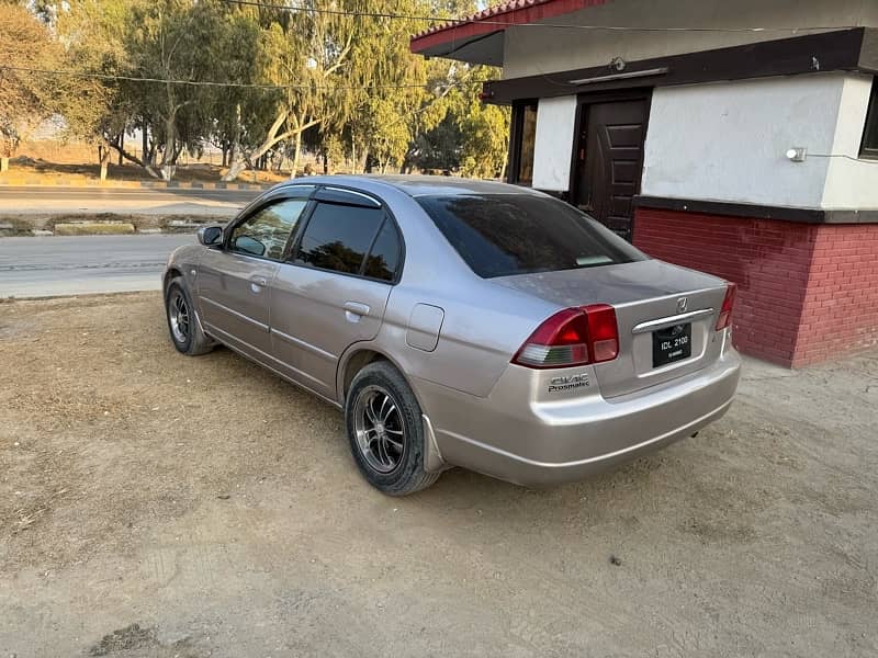 Honda Civic VTi 2001 6