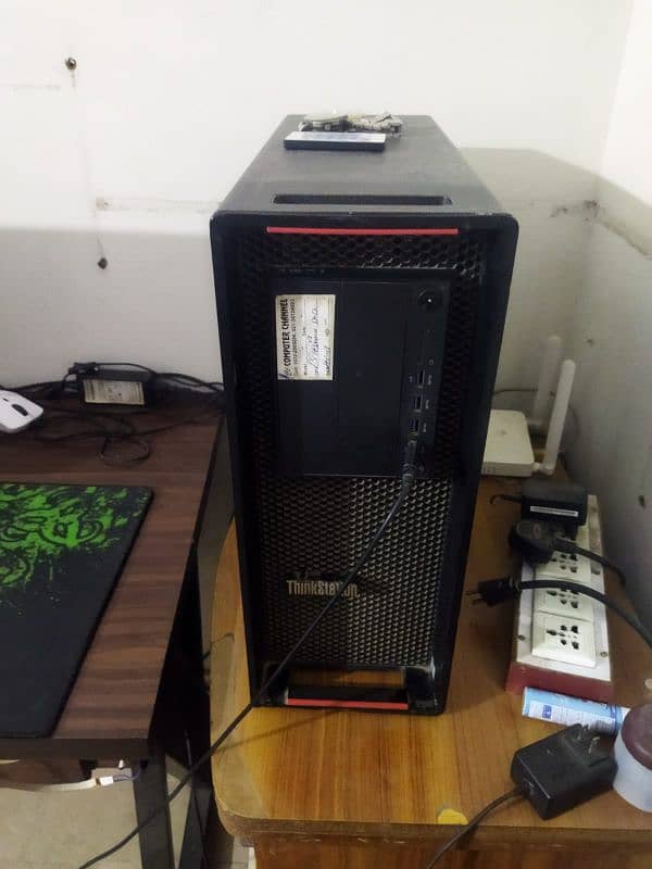 Lenovo p 500 gaming pc and workstation with lcd 0