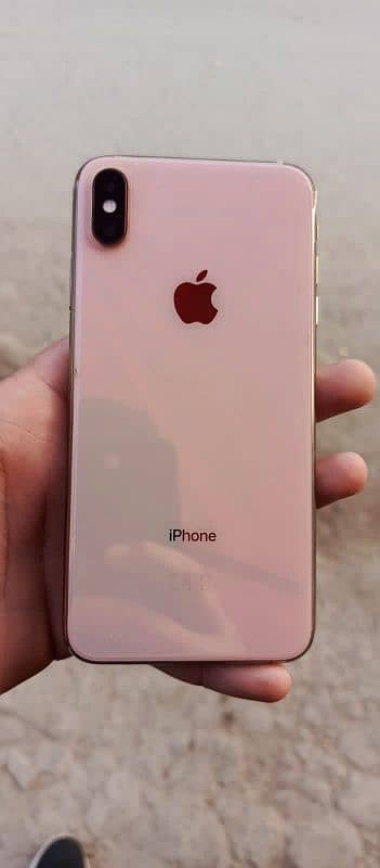 iphone Xs max Gold Color 256Gb 10 by 10 all ok watar pack heath 78  ok 0