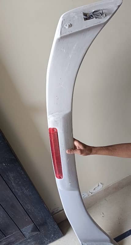 Suzuki Baleno Led Trunk Spoiler 1