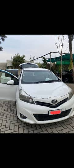 Toyota Vitz 2013