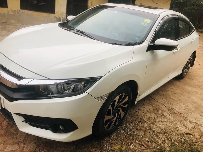 Honda Civic 2017 3