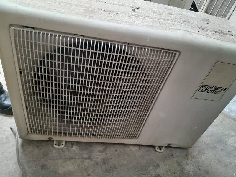 Four Mitsubishi 1.5 Ton AC in working Condition 1